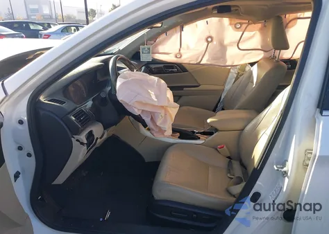 2017 Honda Accord Touring V6 из США, поврежденный, VIN 1HGCR3F93HA008059